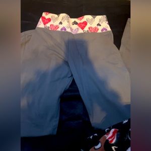 Grey detail yoga pants